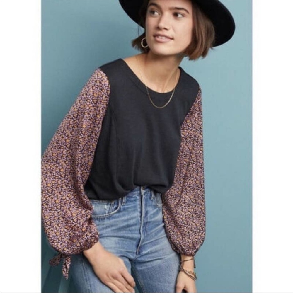 NWT ANTRHO Maybelle Floral tie sleeve top